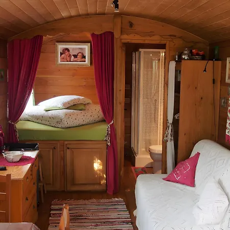 Ferienhaus Roulotte De Cabrieres Compeyre
