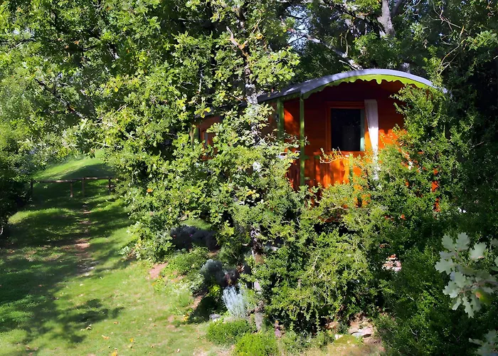 Roulotte De Cabrières Casa vacanze *