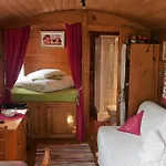 Сasa de vacaciones Roulotte De Cabrieres Compeyre